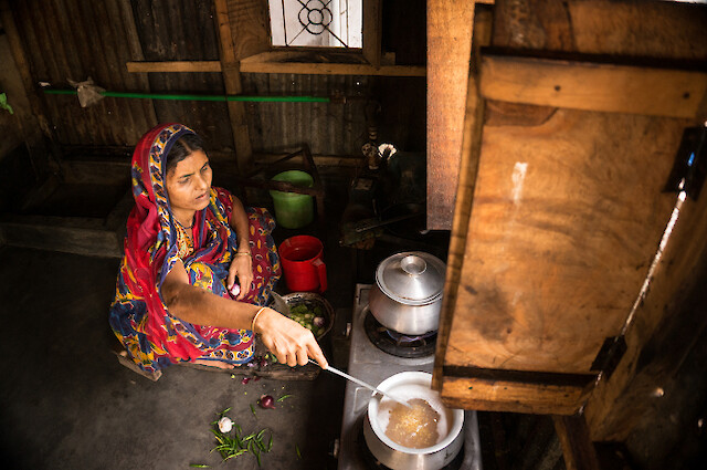 Mazu and her husband relied on Rezaul’s income as a machine operator to pay for their rent and living costs as Jamal’s earnings as a rickshaw puller were not stable or regular.